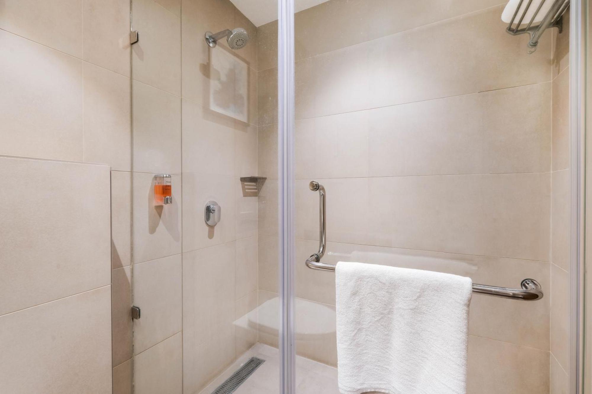 7 Apple Hotel - Viman Nagar Pune Room photo