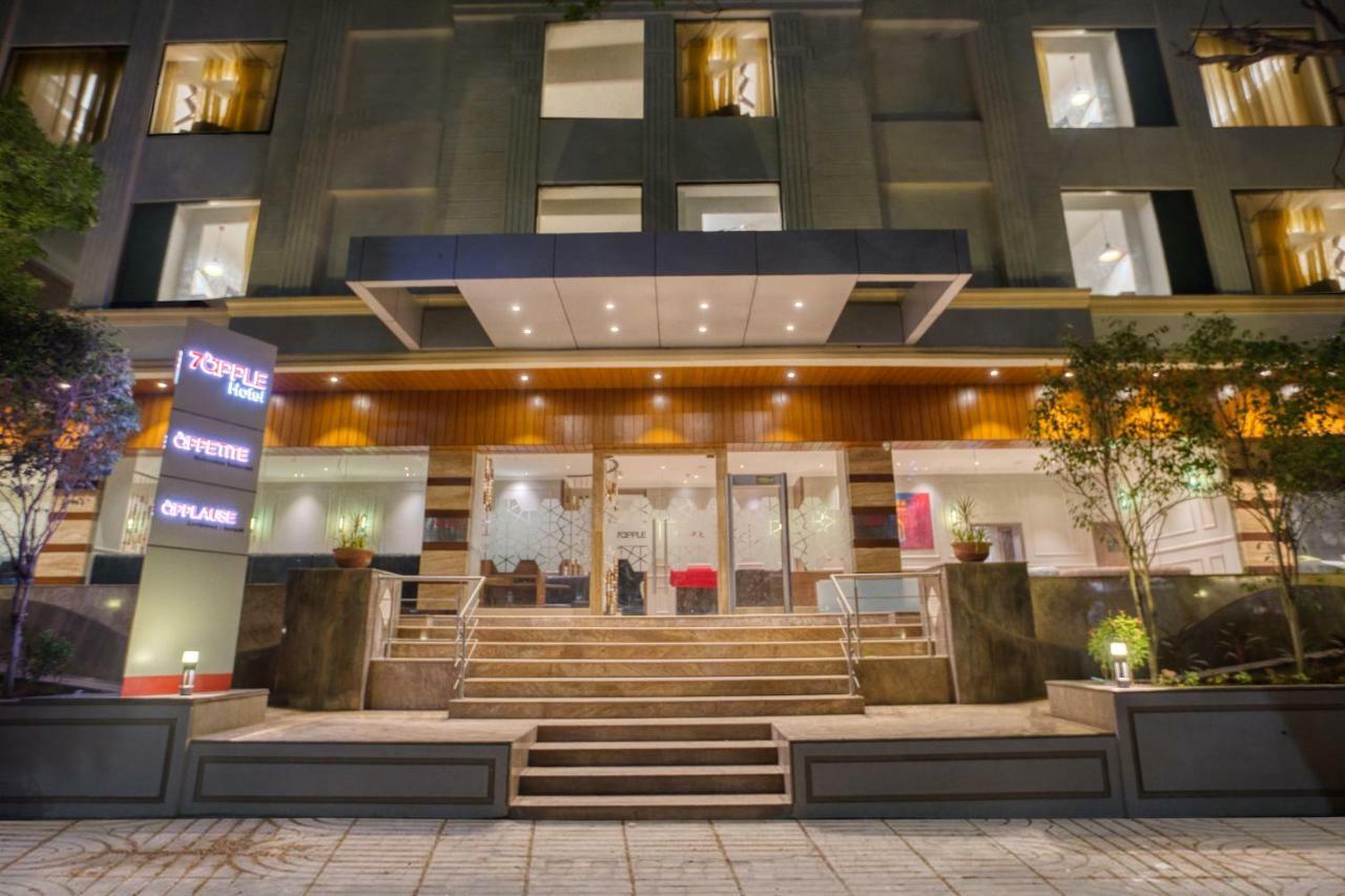 7 Apple Hotel - Viman Nagar Pune Exterior photo