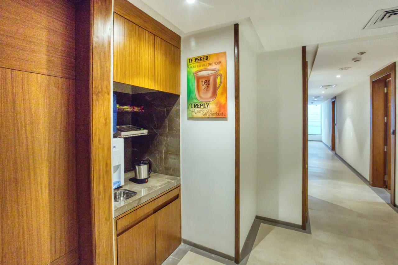 7 Apple Hotel - Viman Nagar Pune Exterior photo